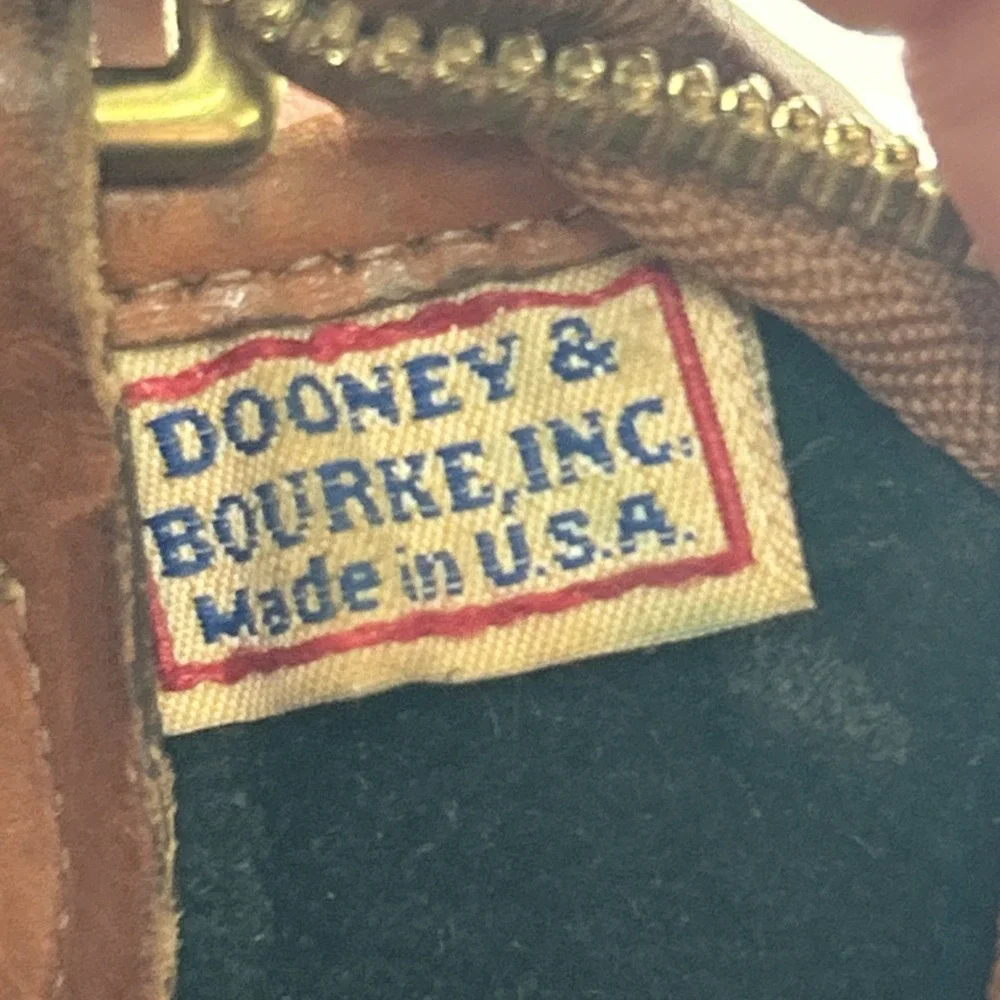 Vintage Dooney And Bourke All‎ Weather Leather Hobo Shoulder Bag